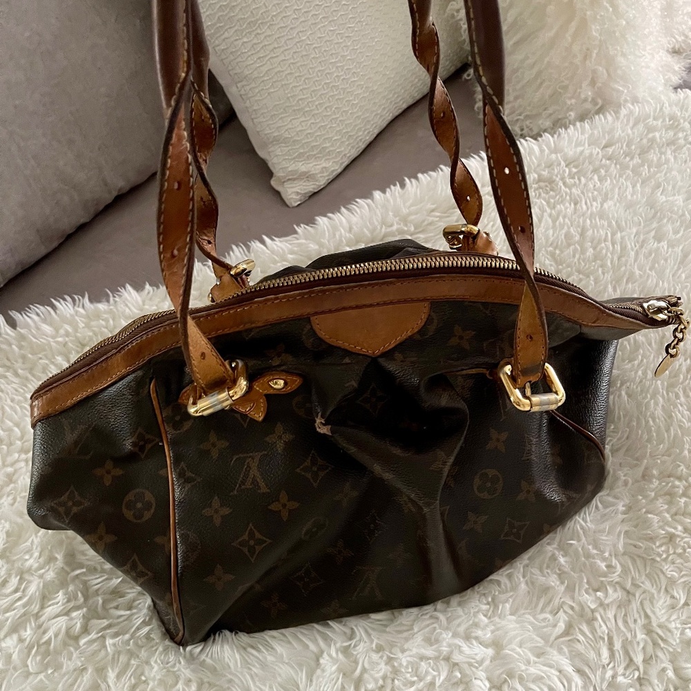 Louis Vuitton Tivoli GM Monogram  Tote